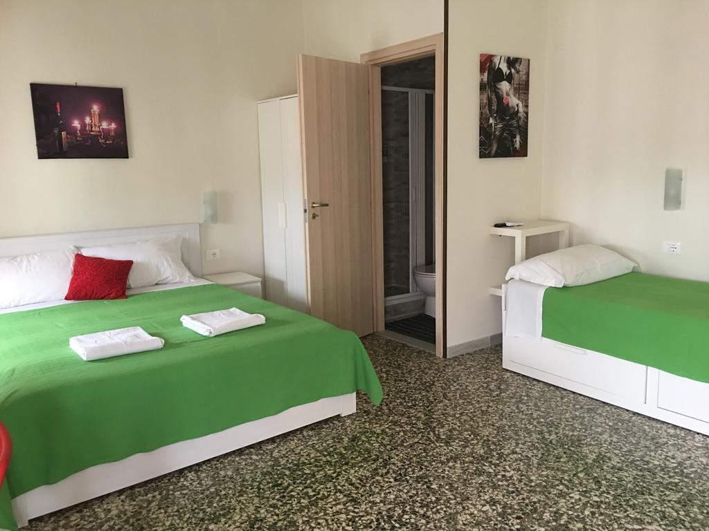 Bed and Breakfast Aliante Turist House à Pise Extérieur photo