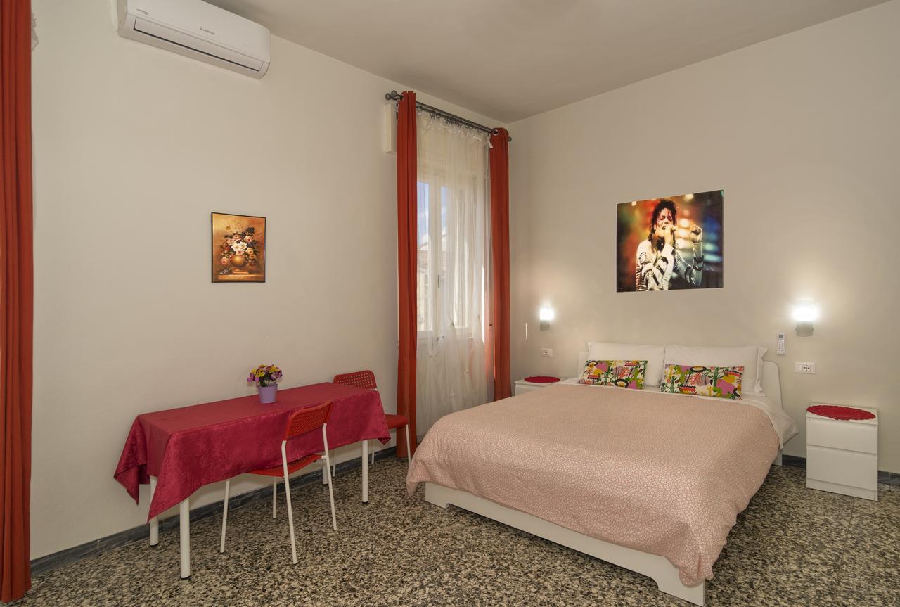 Bed and Breakfast Aliante Turist House à Pise Extérieur photo